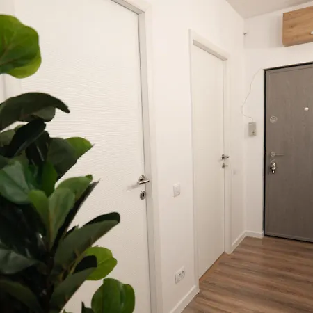 Garsoniera Lux Tineretului Apartment Bucharest Exterior photo