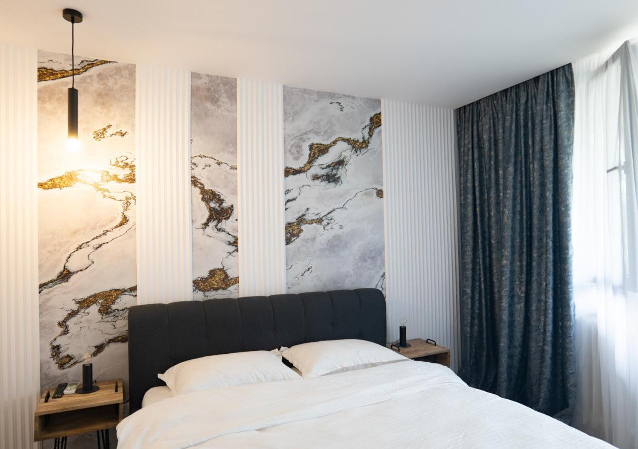 Garsoniera Lux Tineretului Apartment