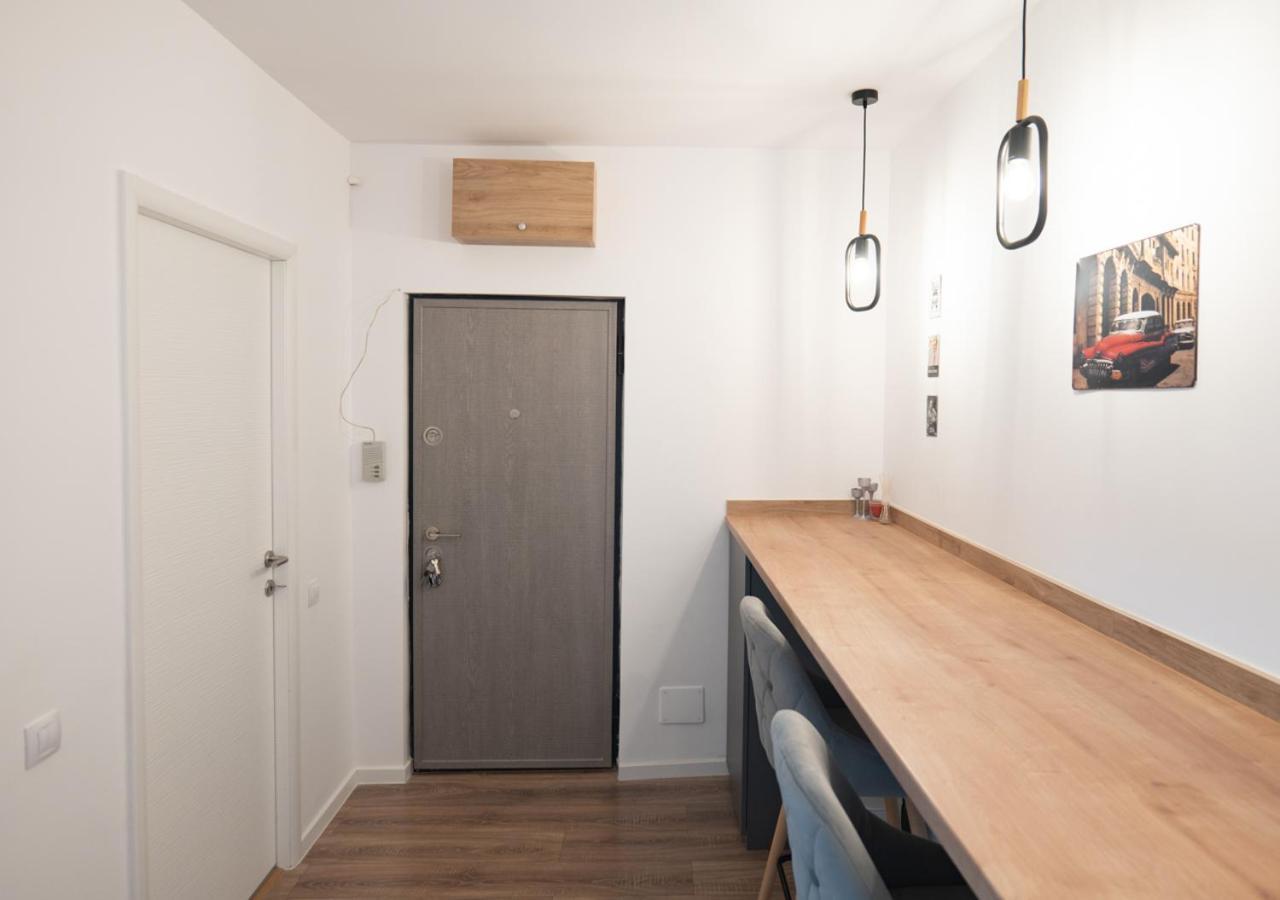 Garsoniera Lux Tineretului Apartment